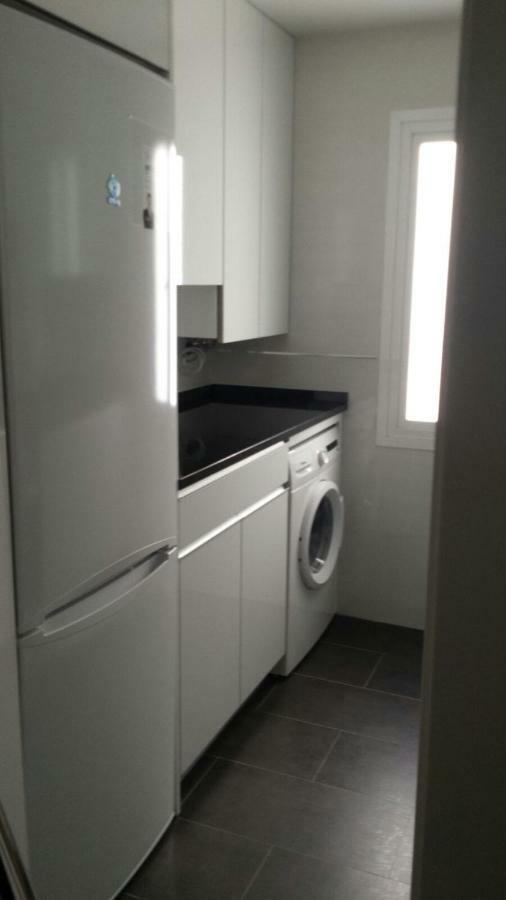 Apartamentos La Vaguada Suites Madrid Bagian luar foto