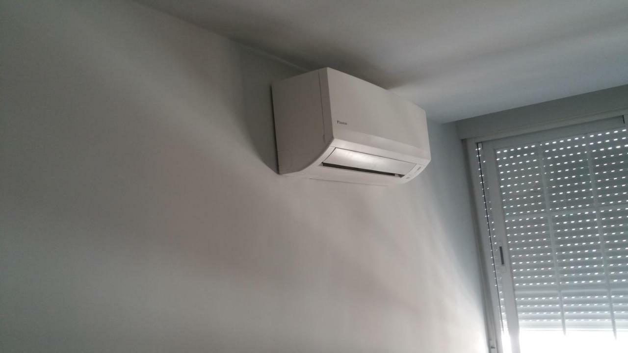 Apartamentos La Vaguada Suites Madrid Bagian luar foto
