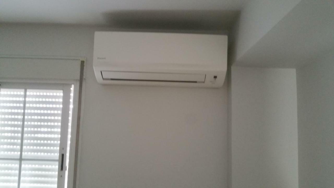 Apartamentos La Vaguada Suites Madrid Bagian luar foto